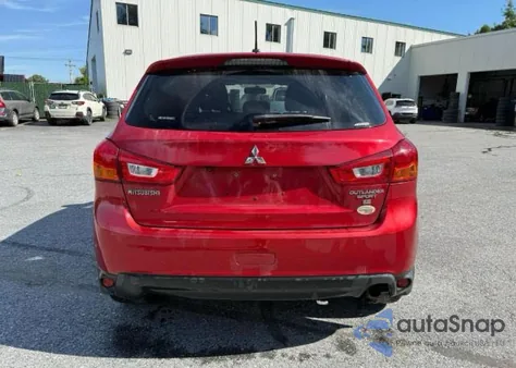 2016 Mitsubishi Outlander Sport Es z USA, uszkodzony, nr VIN JA4AR3AWXGZ047194